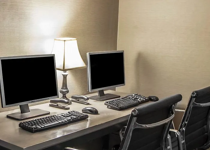 Comfort Michigan Avenue Отель Чикаго