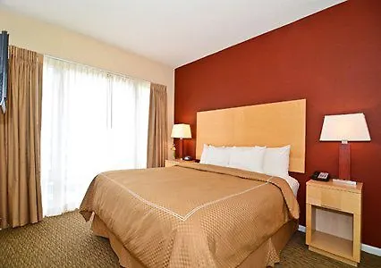 Отель Comfort Michigan Avenue 3*