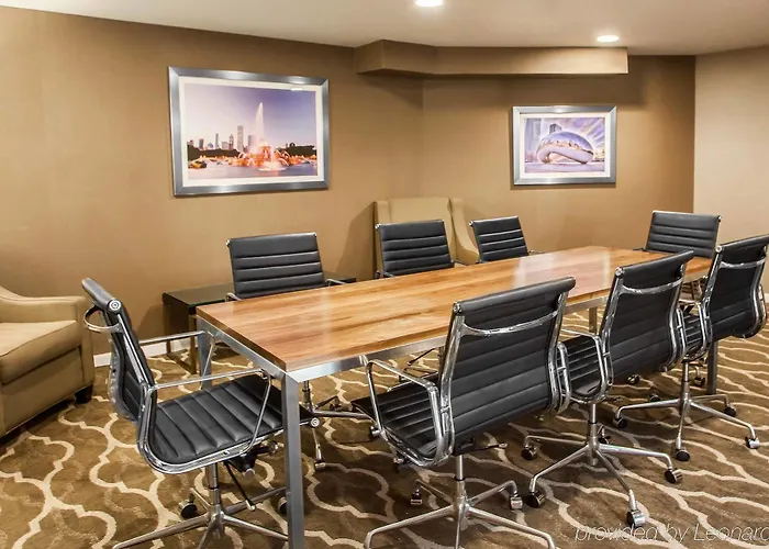 Comfort Michigan Avenue 3* Чикаго