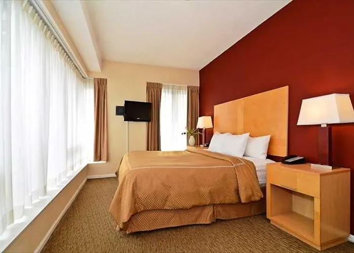 Comfort Michigan Avenue 3* Чикаго
