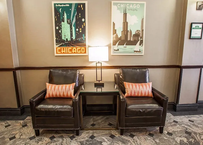 Отель Comfort Michigan Avenue